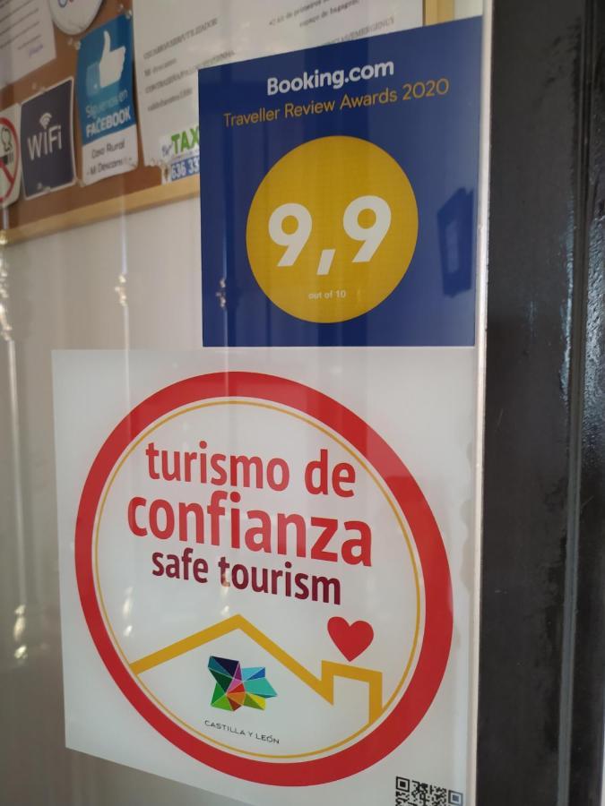Casa Rural Mi Descanso Valdefuentes de Sangusín 外观 照片