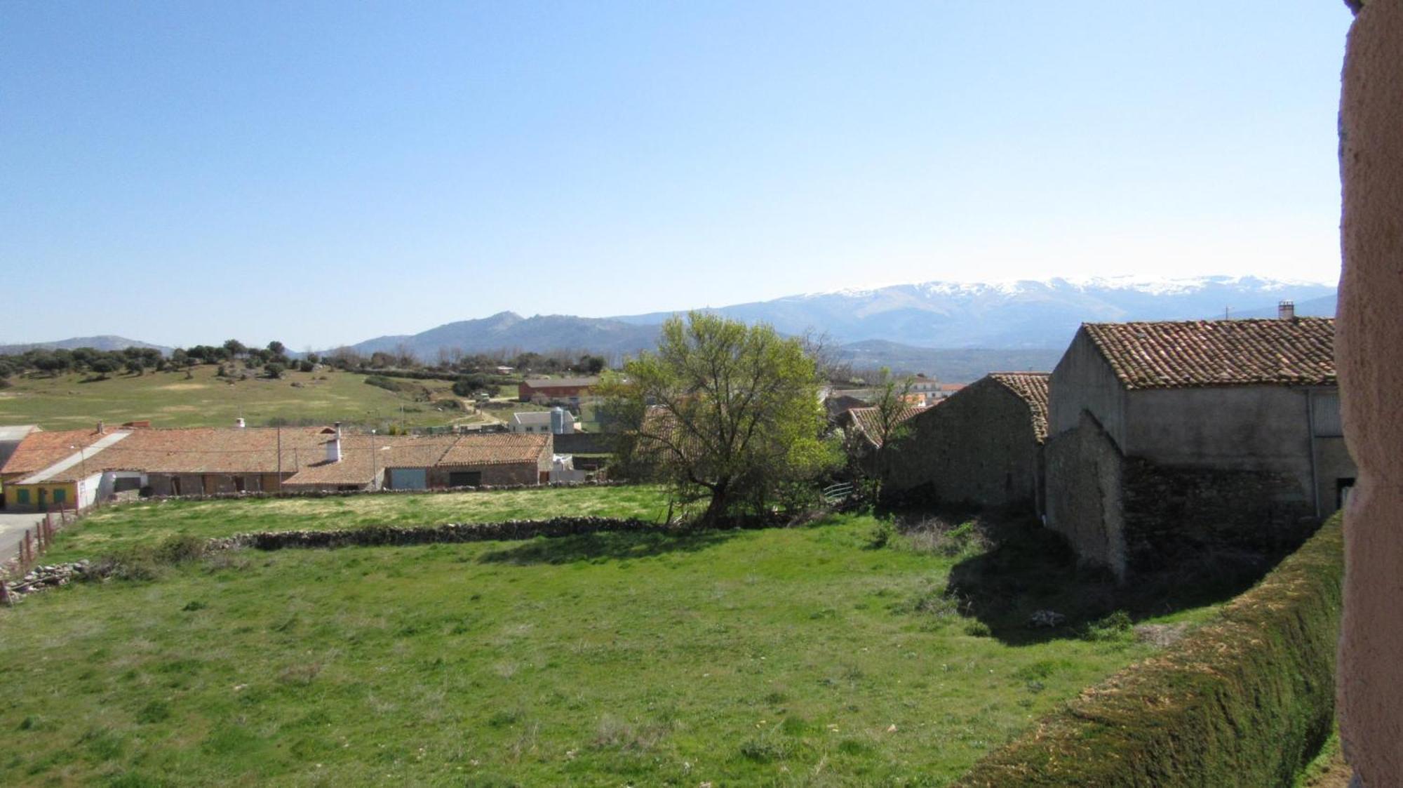 Casa Rural Mi Descanso Valdefuentes de Sangusín 外观 照片
