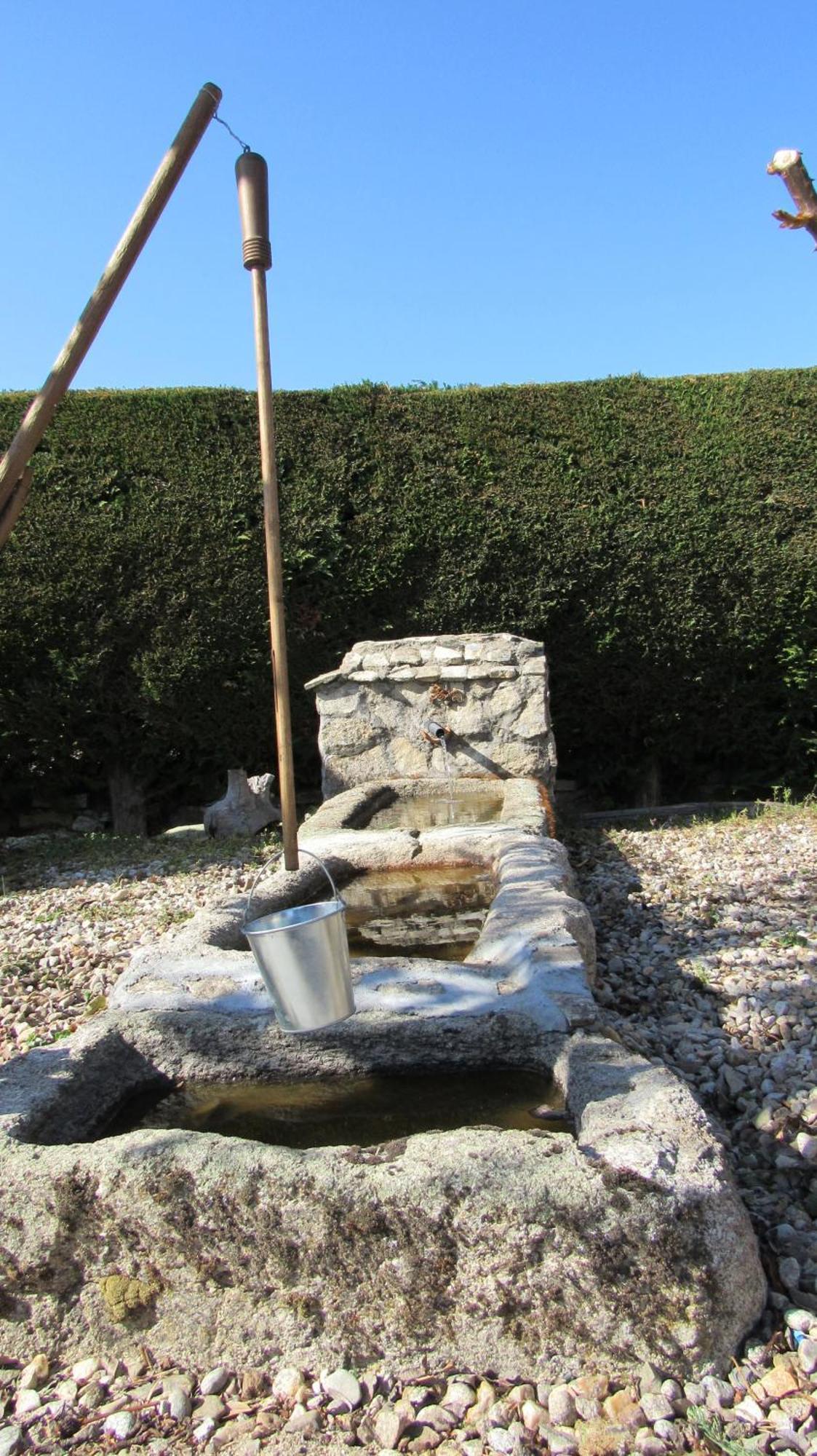 Casa Rural Mi Descanso Valdefuentes de Sangusín 外观 照片